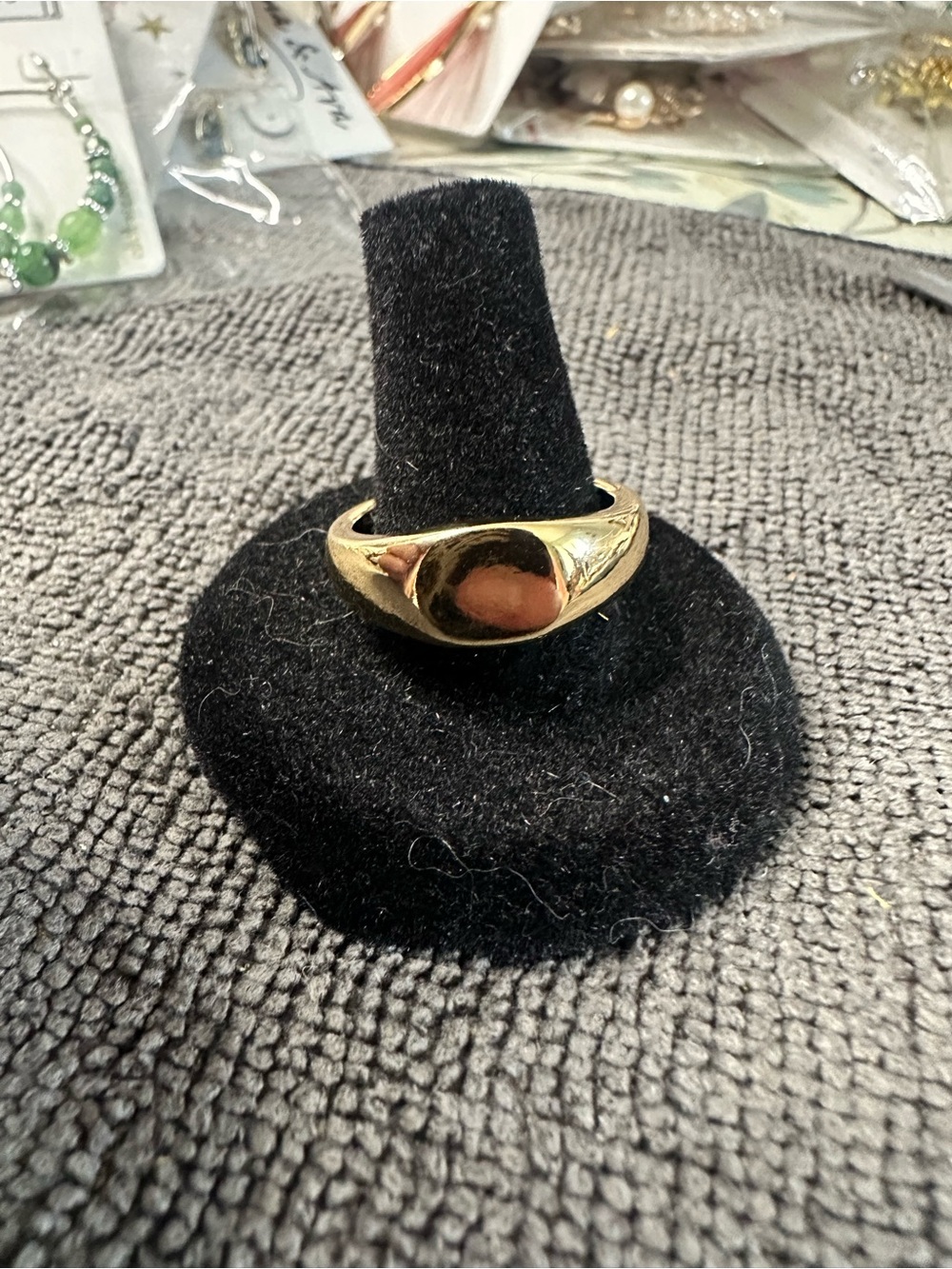 Classic Gold Signet Ring - Women's Jewelry size 8.5